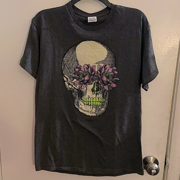 Floral Eyes Skull Shirt - Picture 1 of 1
